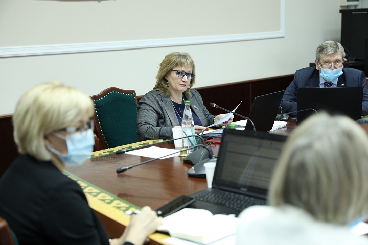 IIBR0403 2.jpg IIBR0403 2.jpg